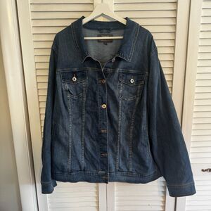 Torrid Plus Size Dark‎ Denim Trucker Jacket